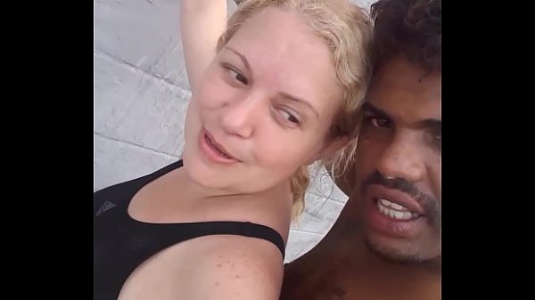 Casal Alecxander na vídeo chamada para mulheres casal homem